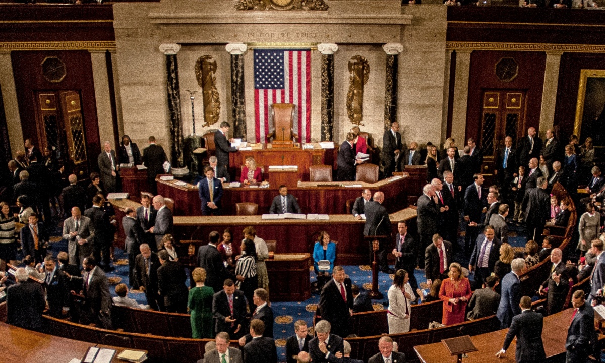 Washington’s 2025 Regulatory Reset: What the GENIUS and CLARITY Acts Mean for Crypto, Banks, and Financial Innovation